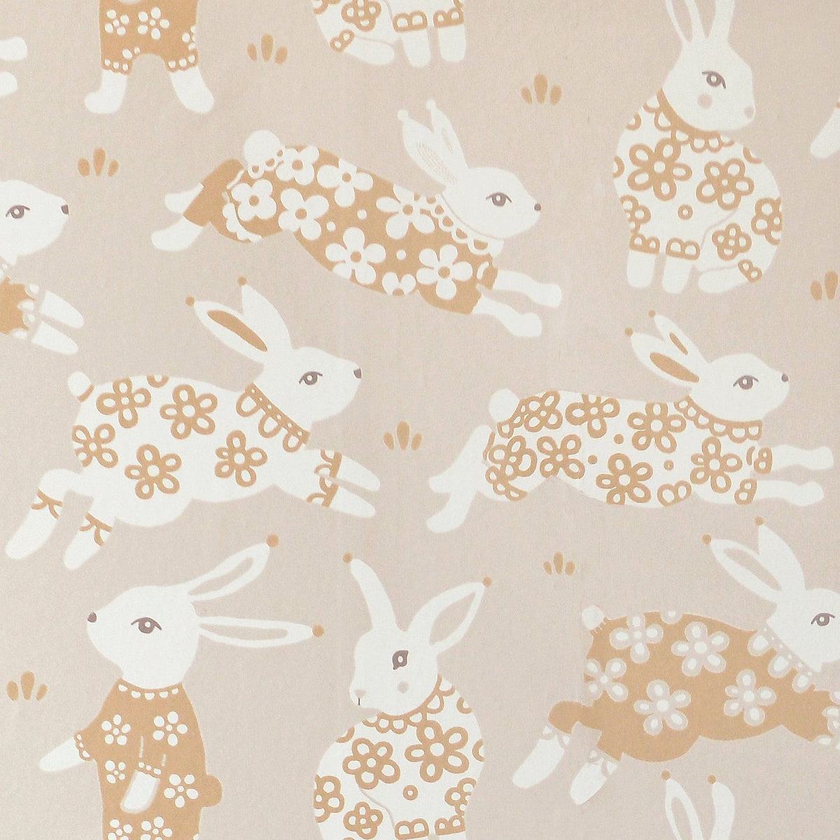 Garden Party - Sandy Grey