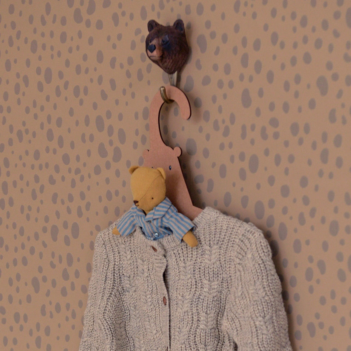 Animal Dots - Soft Brown