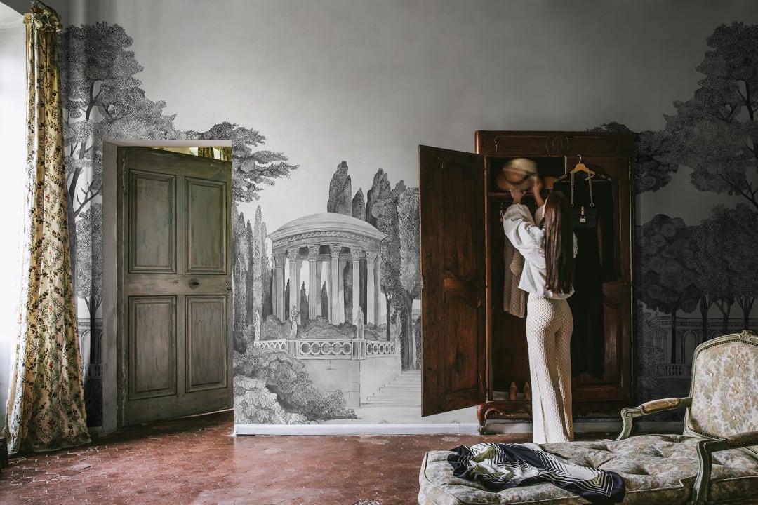 Chatsworth Park - Mirrored Graphite