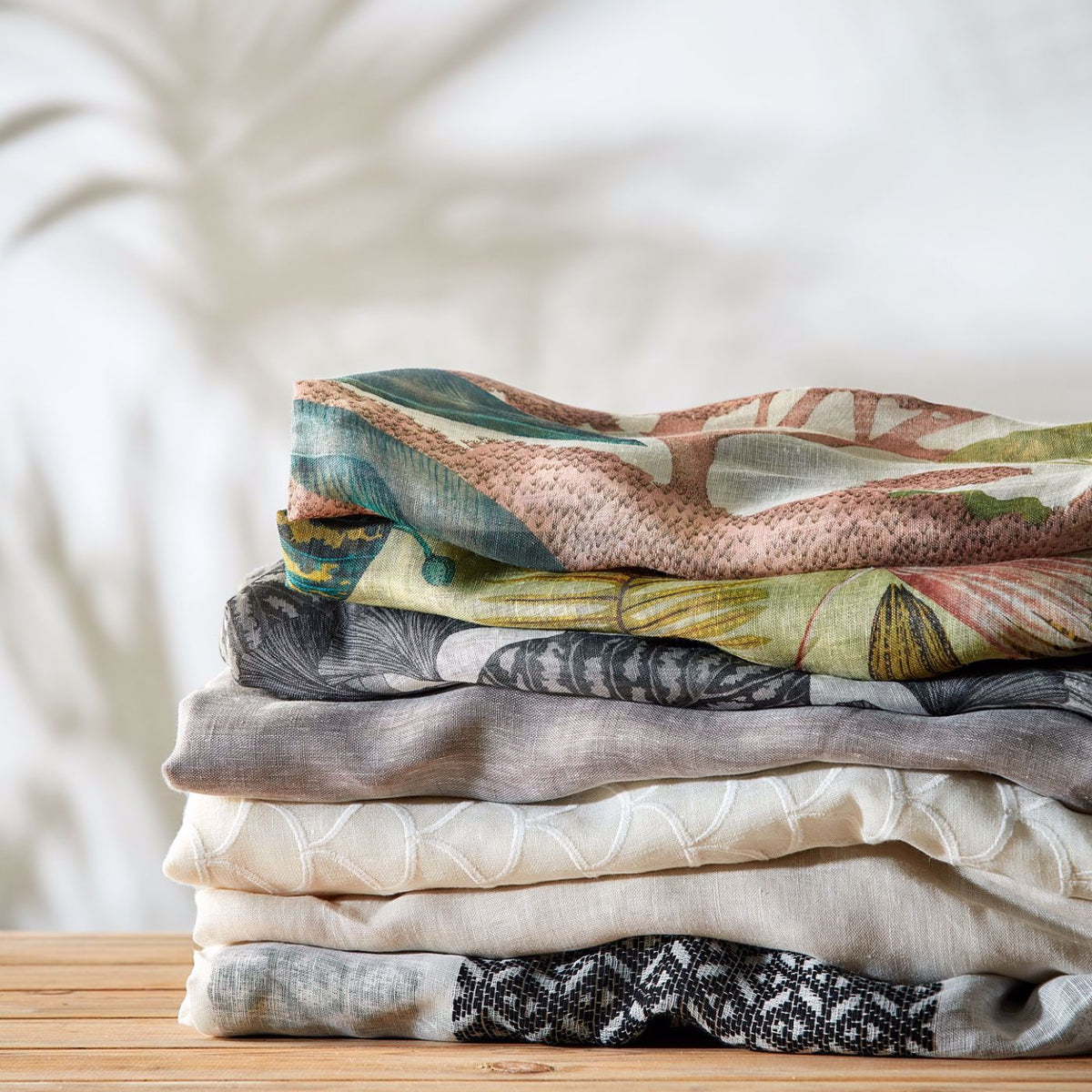 Floreana Sheer - Black Earth/Tranquility