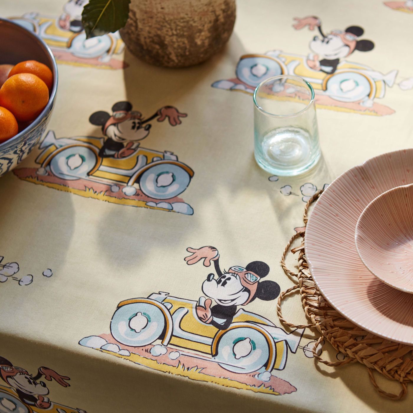 Minnie on the Move - Candy Floss