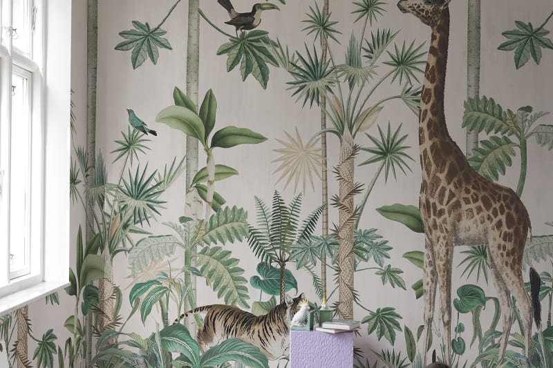 Giraffe's Stroll - Pastel Pink