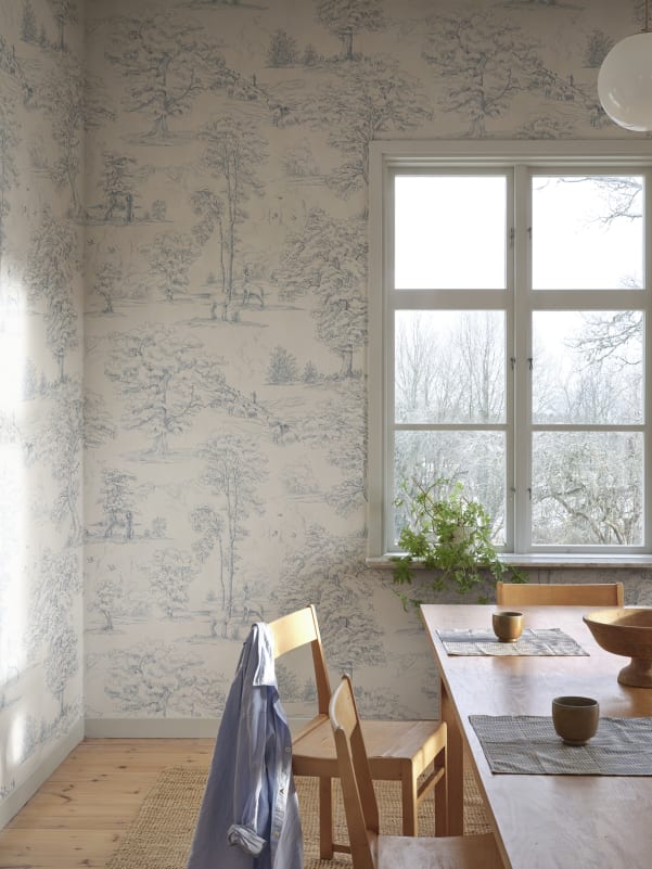 Montfort Mural - Blue