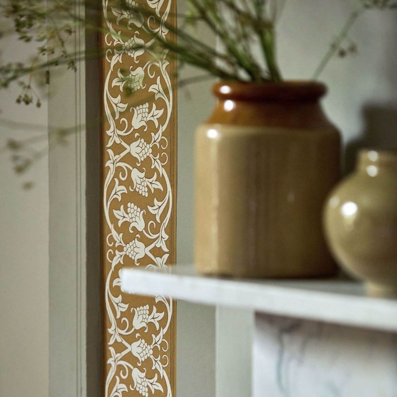 St Johns Border -  Sussex Rush